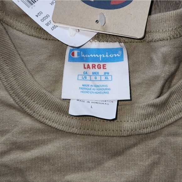 Champion T-shirt size Large NEW! - Picture 3 of 5